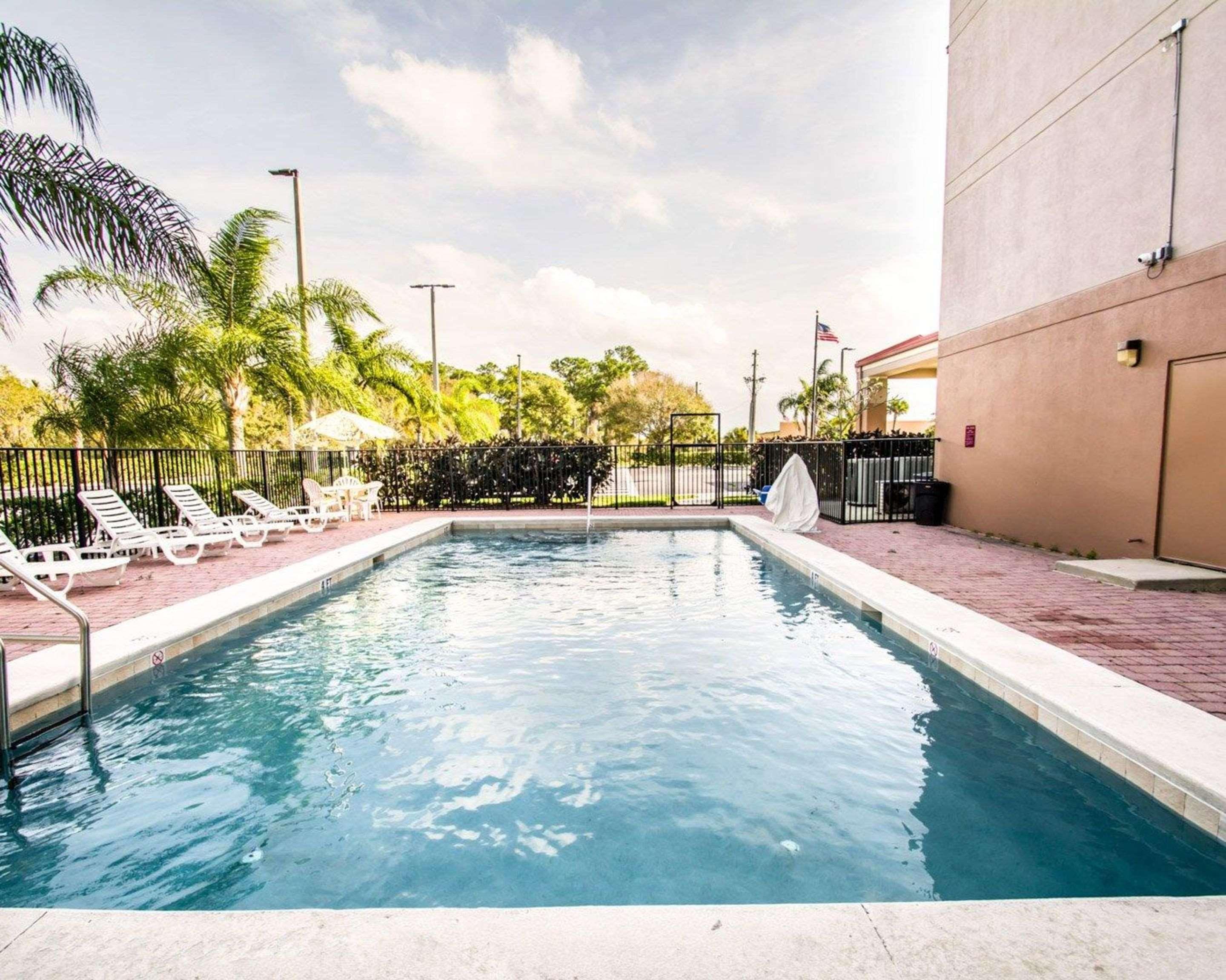 Sleep Inn Fort Pierce I-95 Exterior foto